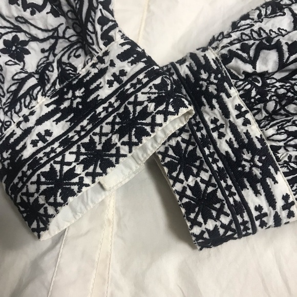 Roller Rabbit Embroidered Top Bishop Sleeves OVERSIZED Button Up Small - Picture 5 of 14